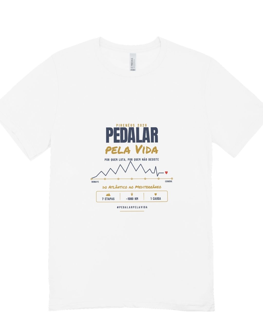 T-shirt solidária branca Pirenéus 2026 — Branca · Frente